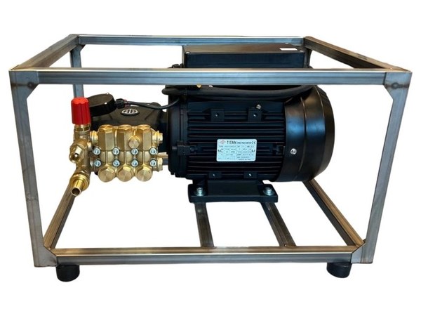 Стационарный аппарат в/давления 900 л/ч, 200 бар TS на раме INOX (RR+VRF2) Стационарный аппарат в/давления 900 л/ч, 200 бар TS на раме INOX (RR+VRF2)